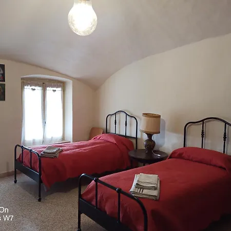 Oda ve Kahvaltı Beb Infamiglia