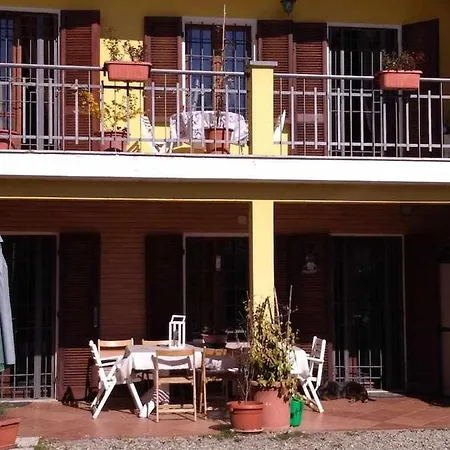 Oda ve Kahvaltı Beb Infamiglia